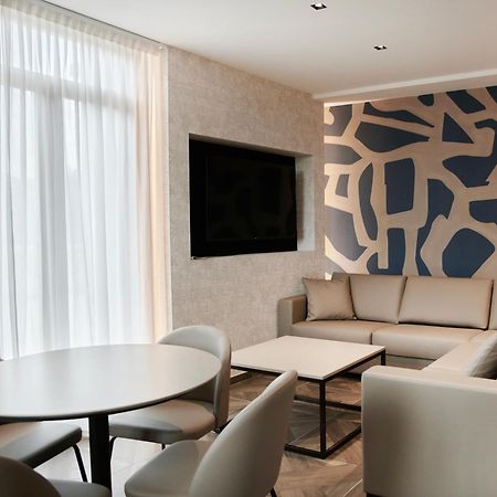 Parc Hotel San Pietro Spiazzi Di Caprino ภายนอก รูปภาพ