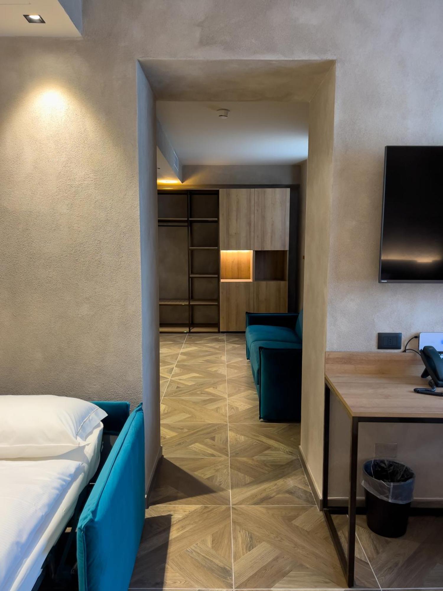 Parc Hotel San Pietro Spiazzi Di Caprino ภายนอก รูปภาพ